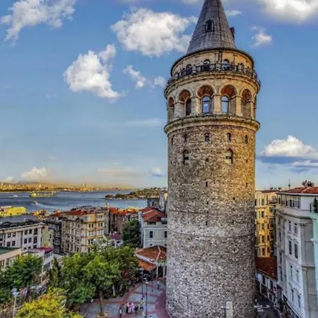 Taksim Pera Jiyan Estambul