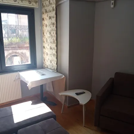 Taksim Pera Jiyan Hotel 2*