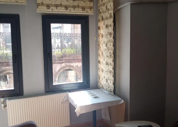 Taksim Pera Jiyan 2*