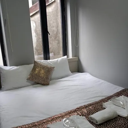 Taksim Pera Jiyan Hotel 2*