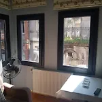 Hotel Taksim Pera Jiyan 2*