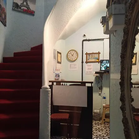 ホテル Taksim Pera Jiyan 2*