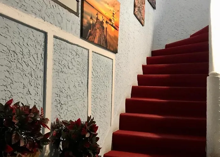 Taksim Pera Jiyan Hotel 2*